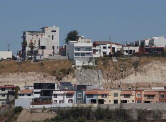 Pierden valía viviendas en laderas de Tijuana por el desplazamiento de tierra