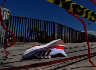 Vigilan muro fronterizo de playas de Tijuana por cruces ilegales