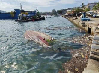 Huracán Otis provoca catástrofe ambiental en mar de Acapulco