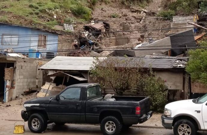 Reparación de la presa de San Luis Potosí