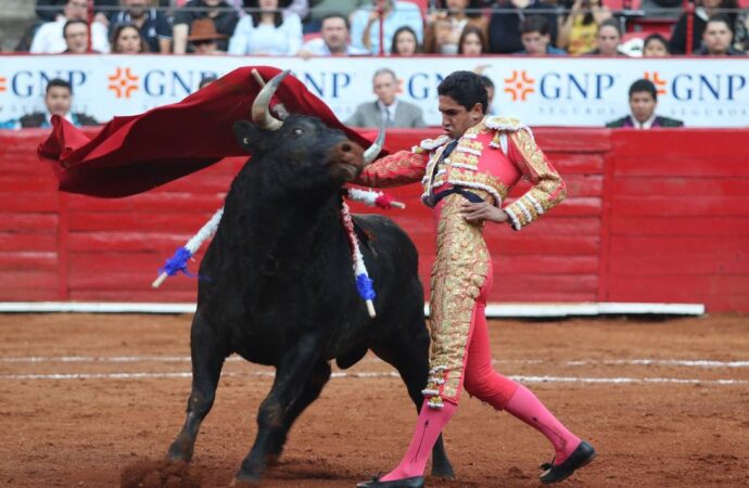 Suspenden corrida de toros en Plaza  anunciada para este 23 de noviembre