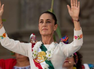 Mañanera de Sheinbaum: prioridad social, tensión diplomática y cautela migratoria